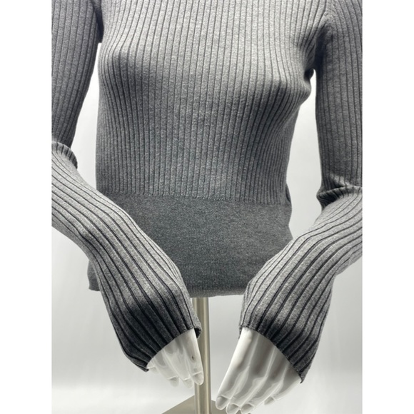 Zara | Turtleneck Gray Sweater | Size M - Picture 2 of 10